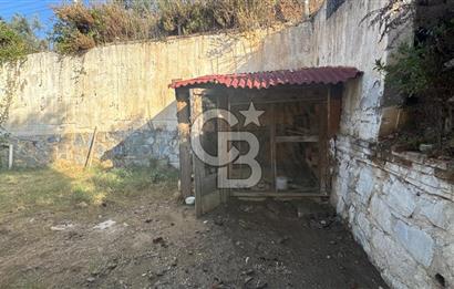 Selçuk Manzaralı, Müştemilatlı Satılık 3+1 Villa