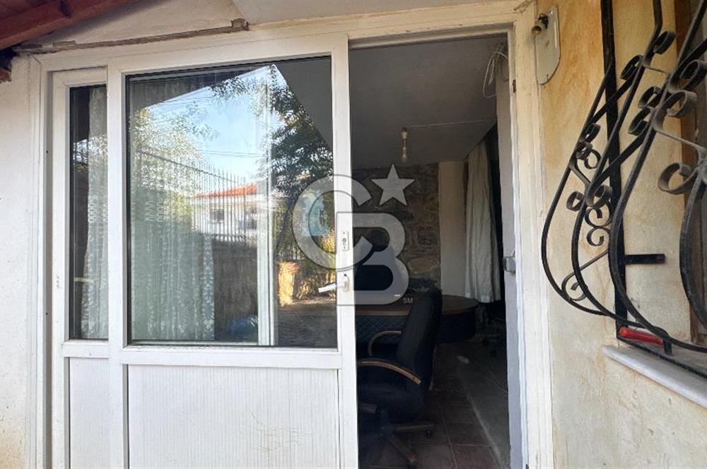 Selçuk Manzaralı, Müştemilatlı Satılık 3+1 Villa