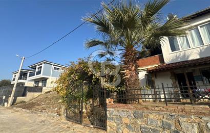 Selçuk Manzaralı, Müştemilatlı Satılık 3+1 Villa