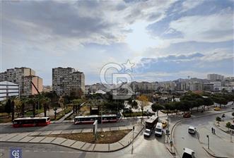 Hatay İnönü Caddesi Üzerinde 2+1 Satılık Daire