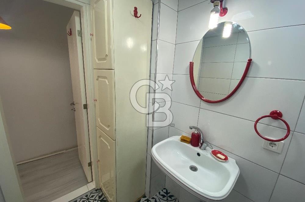Karşıyaka Tuna Mah.’de Ayaydın Pasajı Kiralık 2+1 Ofis