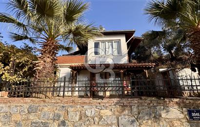 Selçuk Manzaralı, Müştemilatlı Satılık 3+1 Villa