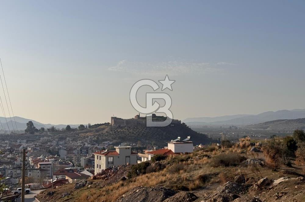 Selçuk Manzaralı, Müştemilatlı Satılık 3+1 Villa