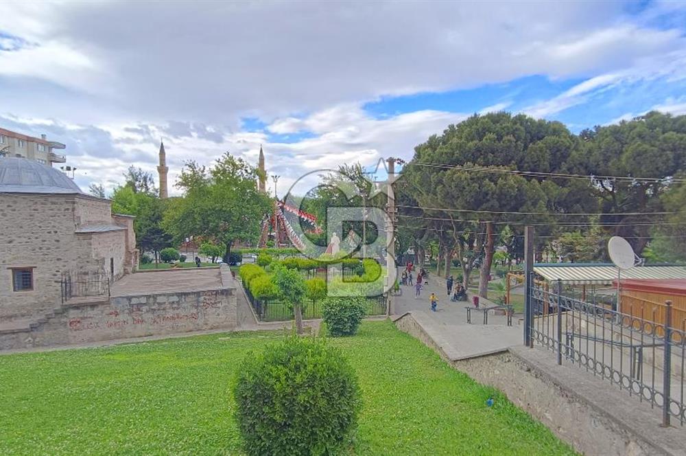 MANİSA ÇARŞIDA 3+1 SATILIK DAİRE