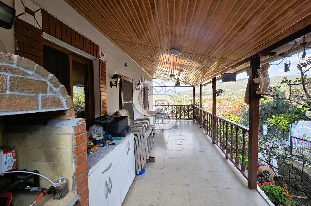 COLDWELL BANKER'DAN DİKİLİ BADEMLİDE 200M2 SATILIK MÜSTAKİL EV