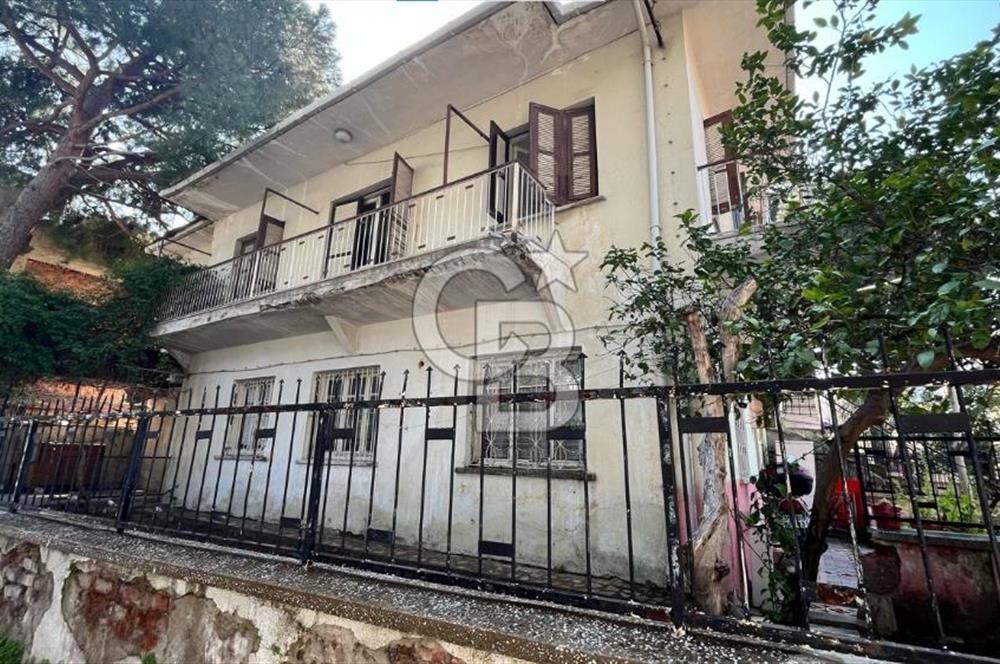 SATILIK 3 Kat İmarlı 2 Bağımsız Daireli Müstakil Yapı