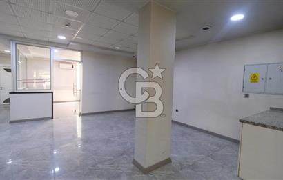 ANKARA GİMART ERCİYES SİTESİNDE SATILIK LÜKS TİCARİ BİNA