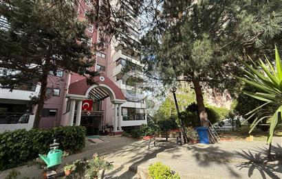 BAHÇEŞEHİR MERKEZ TESTİLİ KIZLAR'DA TADİLATLI 3+2 GENİŞ M2 DAİRE