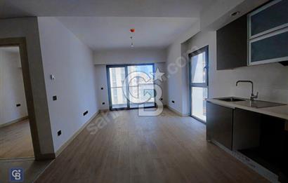 KADIKÖY FİKİRTEPE DE 19.ETAP METROYA YAKIN 1+1 KİRALIK DAİRE