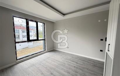 Körfez mahallesi'nde deniz manzaralı 1+1 satılık daire