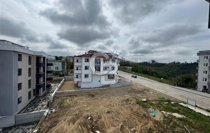 Körfez mahallesi'nde deniz manzaralı 1+1 satılık daire