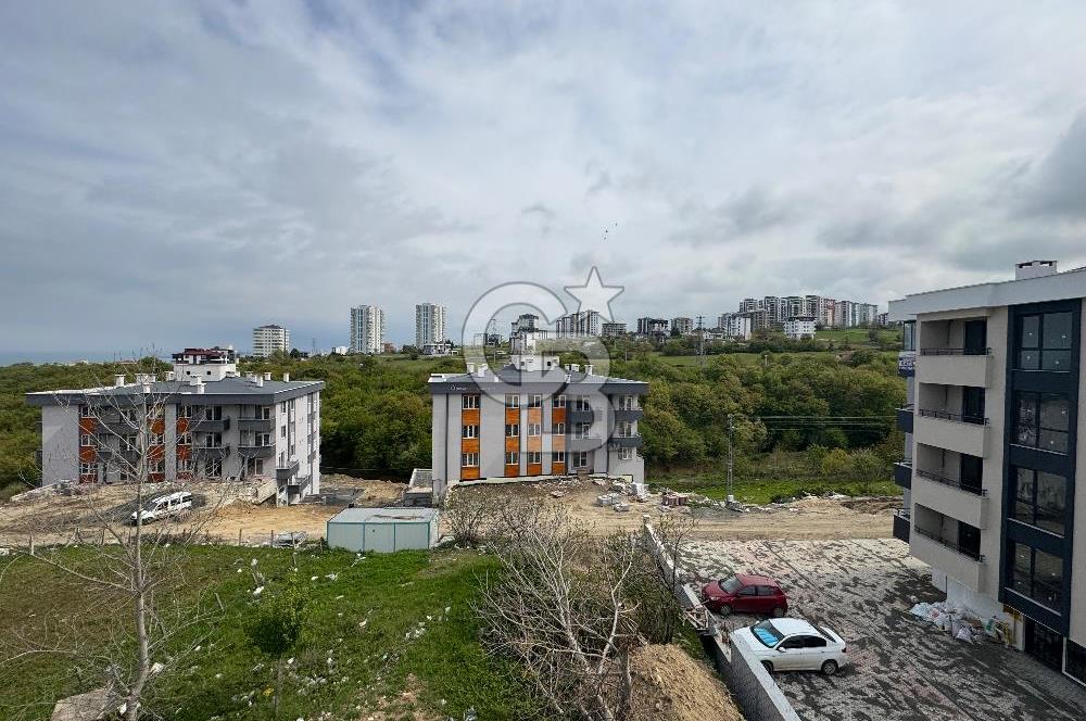 Körfez mahallesi'nde deniz manzaralı 1+1 satılık daire