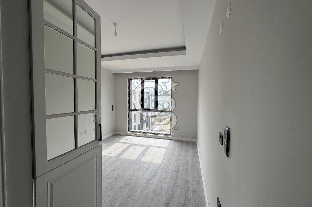 Körfez mahallesi'nde deniz manzaralı 1+1 satılık daire