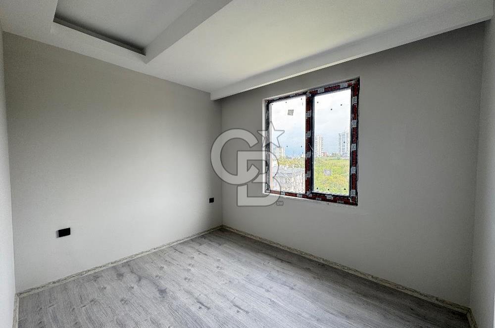 Körfez mahallesi'nde deniz manzaralı 1+1 satılık daire
