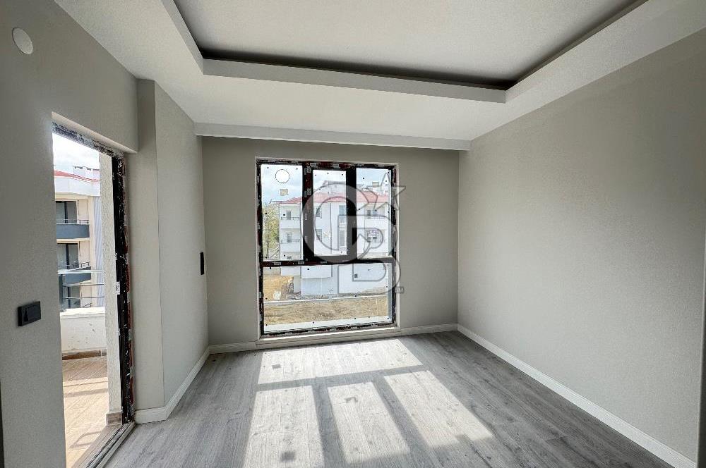 Körfez mahallesi'nde deniz manzaralı 1+1 satılık daire