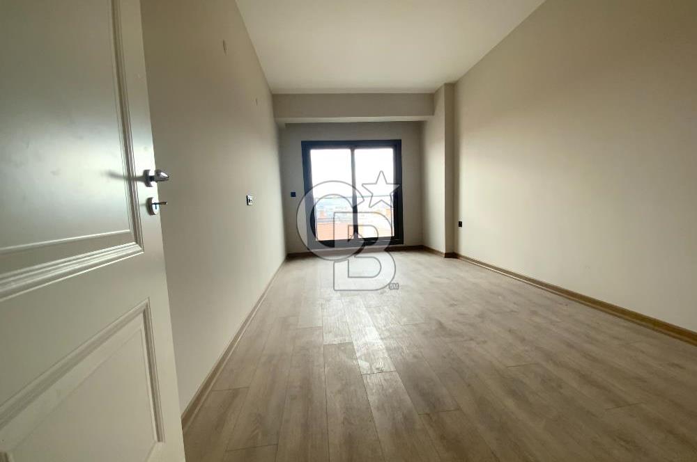 Karşıyaka Bahriye Üçok Satılık 4+1 Dubleks Daire Teraslı