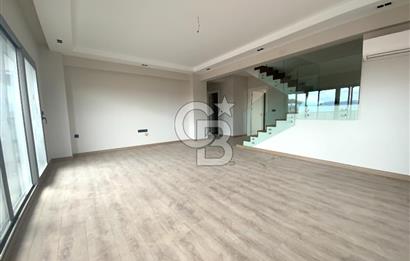 Karşıyaka Bahriye Üçok Satılık 4+1 Dubleks Daire Teraslı