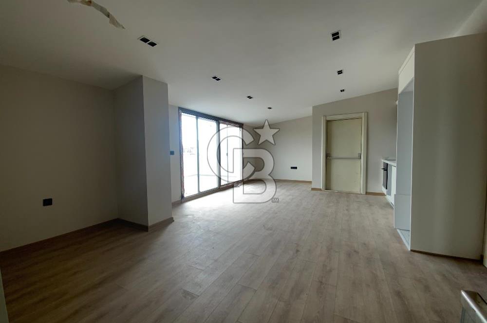 Karşıyaka Bahriye Üçok Satılık 4+1 Dubleks Daire Teraslı