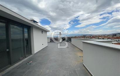 Karşıyaka Bahriye Üçok Satılık 4+1 Dubleks Daire Teraslı