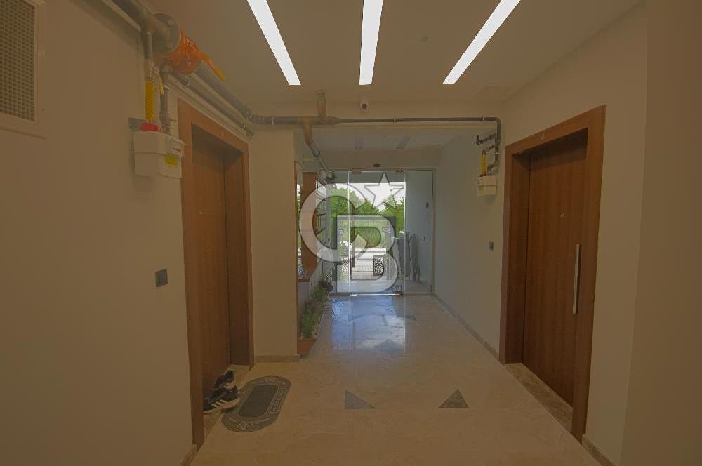 Karşıyaka Bahriye Üçok Satılık 4+1 Dubleks Daire Teraslı