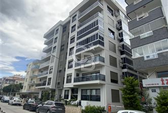 Karşıyaka Bahriye Üçok Satılık 4+1 Dubleks Daire Teraslı
