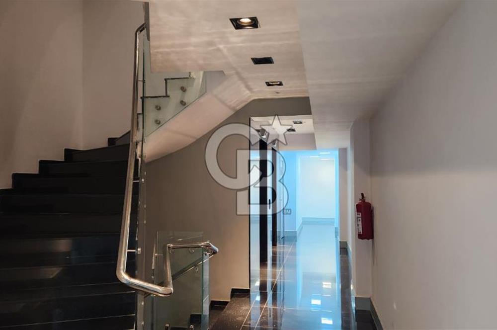 PASSA PLAZA'DA SATILIK 3+1 TERASLI OFİS