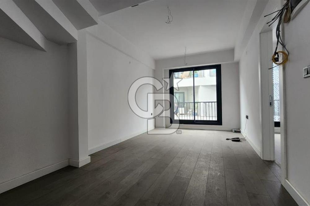 PASSA PLAZA'DA KİRA GETİRİLİ 3+1 TERASLI OFİS