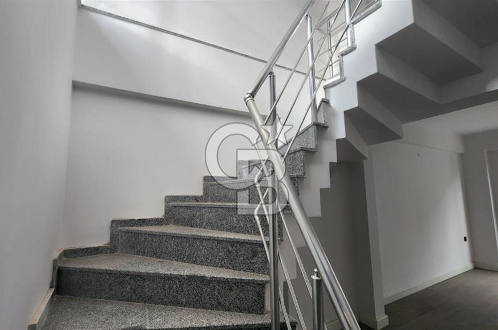 PASSA PLAZA'DA KİRA GETİRİLİ 3+1 TERASLI OFİS