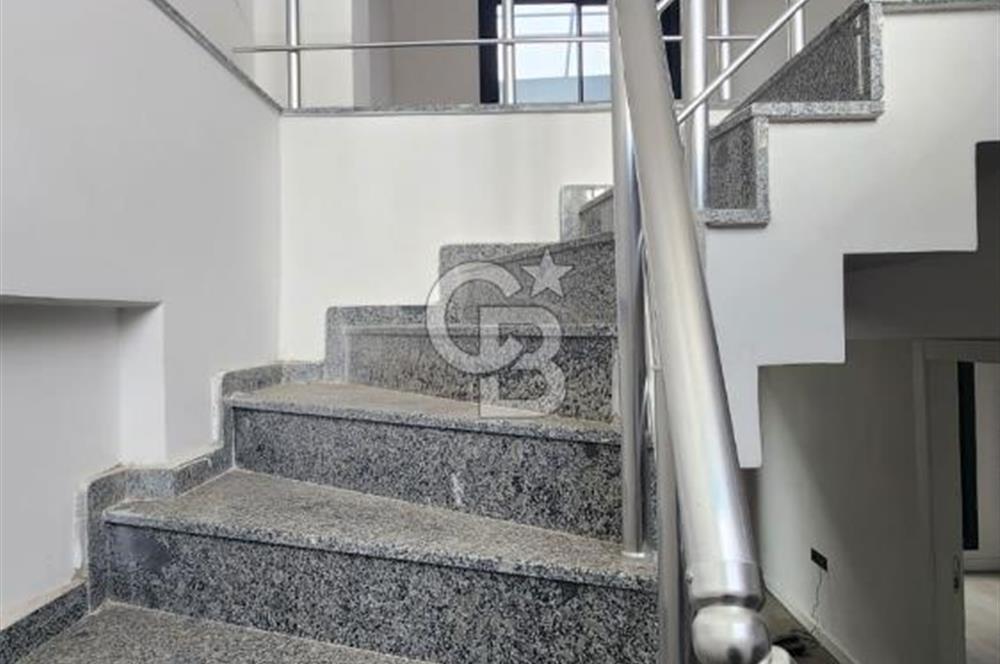 PASSA PLAZA'DA SATILIK 3+1 TERASLI OFİS