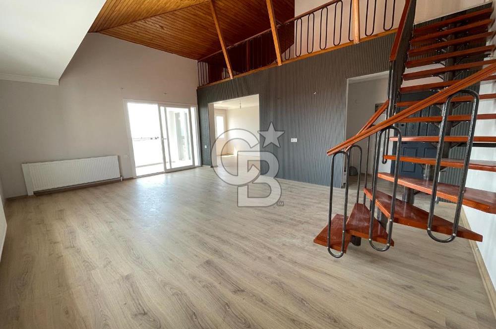 Bornova Evka3 Kiralık 4+1 Loft Daire