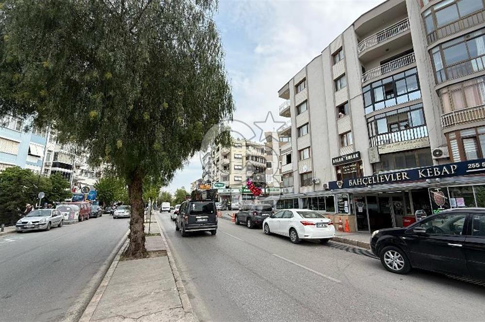 BAHÇELİEVLERDE SATILIK DÜKKAN 