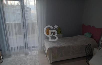 CB FLY DAN BİR ŞEHİRDE HARİKA MANZARALI 5+1 KONFORLU DUBLEKS