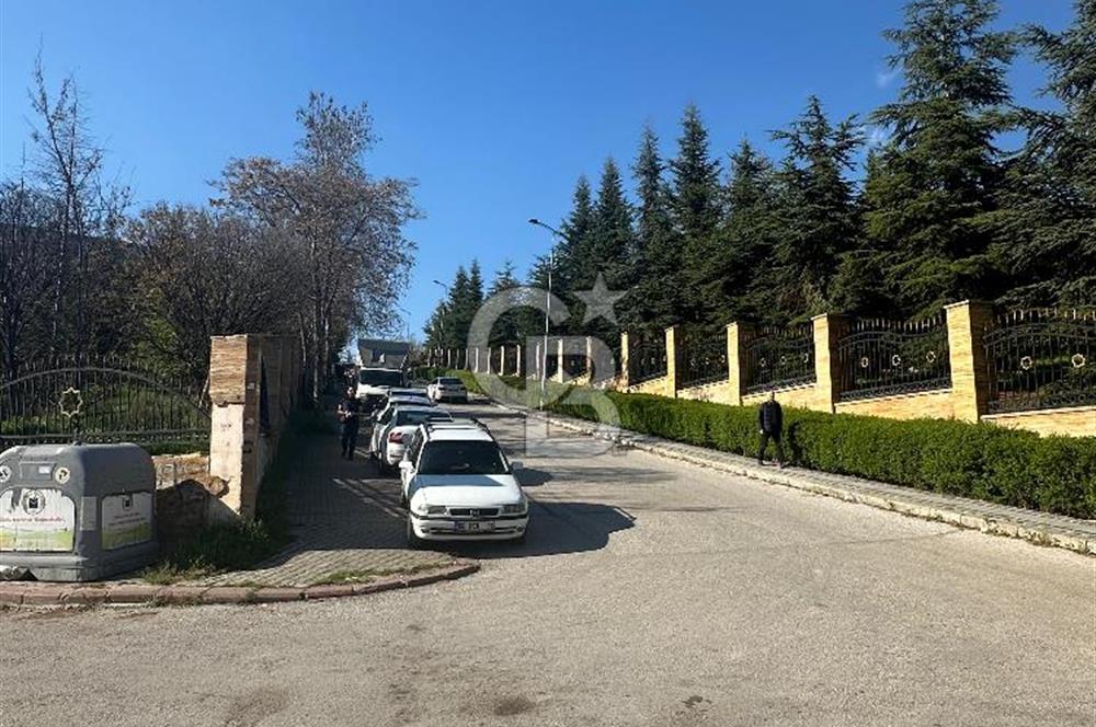 BATIKENT HAYDAR ALİYEV PARKI'NA KOMŞU 4+2 MÜSTAKİL TRİPLEX