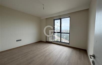 Millet bahçesi karşısı piazzaya yürüme mesfesi satılık 2+1 