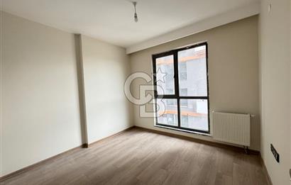 Millet bahçesi karşısı piazzaya yürüme mesfesi satılık 2+1 