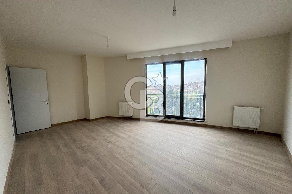 Millet bahçesi karşısı piazzaya yürüme mesfesi satılık 2+1 