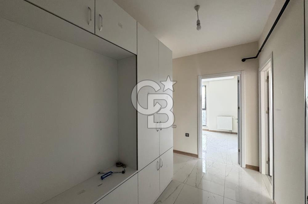 Millet bahçesi karşısı piazzaya yürüme mesfesi satılık 2+1 