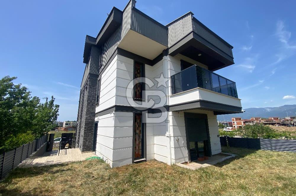 EDREMİT ŞEHİR MERKEZİNDE HAMİDİYE'DE 4+1 MÜSTAKİL LÜKS VİLLA