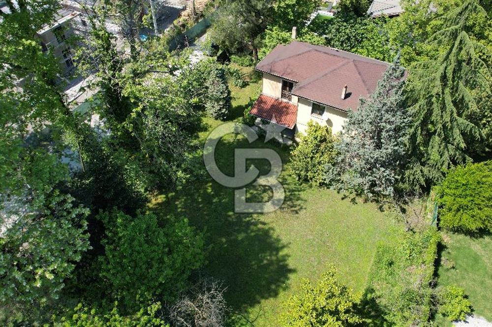 SAPANCA İPEKYOLU CADDESİ ÜZERİNDE 1.241M2 BAHÇELİ SATILIK VİLLA