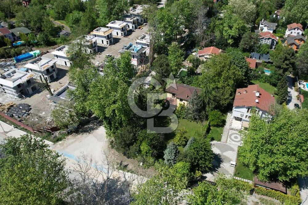 SAPANCA İPEKYOLU CADDESİ ÜZERİNDE 1.241M2 BAHÇELİ SATILIK VİLLA