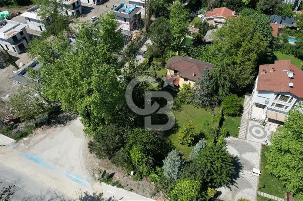 SAPANCA İPEKYOLU CADDESİ ÜZERİNDE 1.241M2 BAHÇELİ SATILIK VİLLA