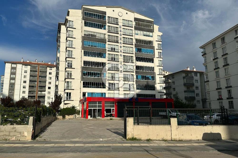 Batıkent Turgut Özal Mahallesinde Satılık 4+1 Daire