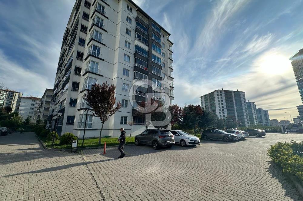 Batıkent Turgut Özal Mahallesinde Satılık 4+1 Daire