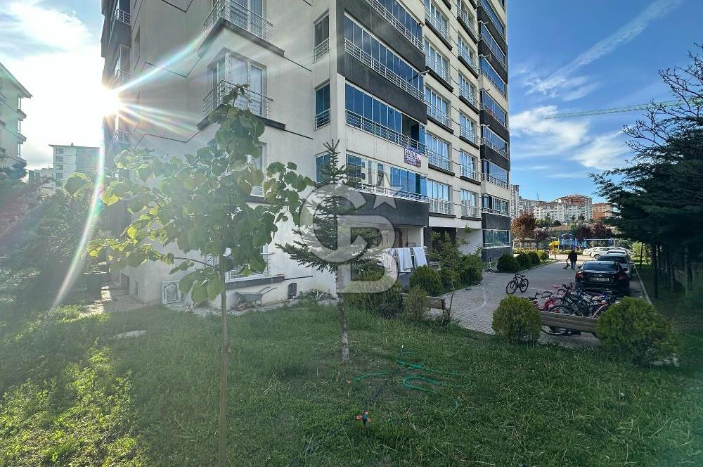 Batıkent Turgut Özal Mahallesinde Satılık 4+1 Daire