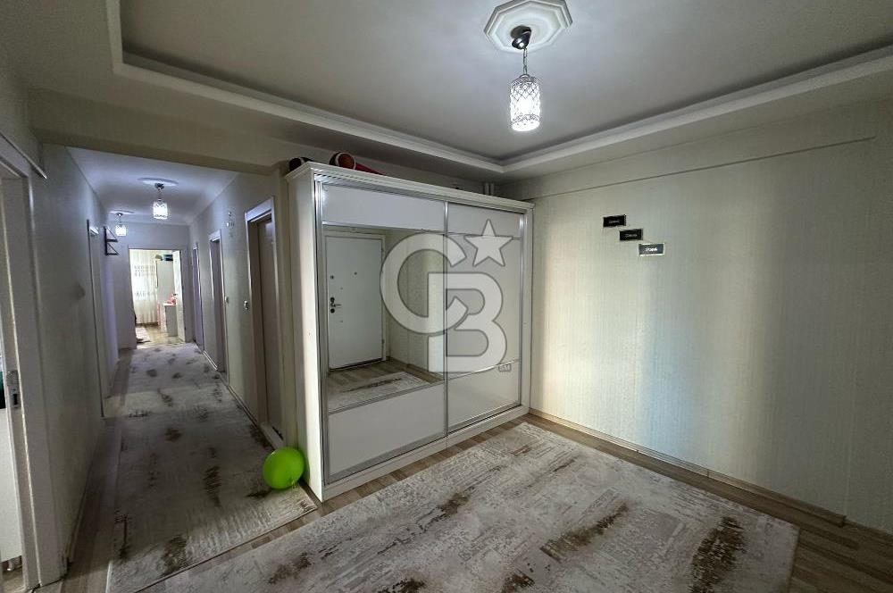 Batıkent Turgut Özal Mahallesinde Satılık 4+1 Daire