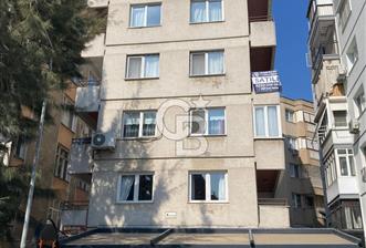 Kazım Dirik Mahallesinde Arakat Satılık 2+1 Daire