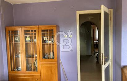 Kazım Dirik Mahallesinde Arakat Satılık 2+1 Daire