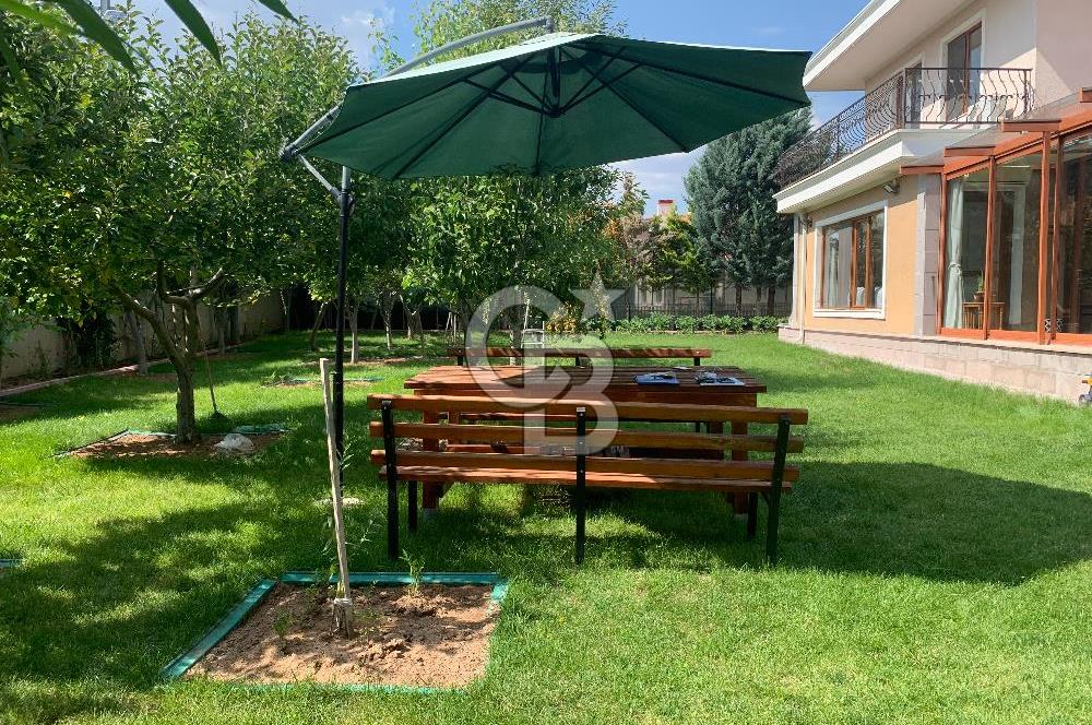 GÖLBAŞI BALLIKPINAR'DA MÜSTAKİL GENİŞ PEYJAŞLI 5+1 SATILIK VİLLA
