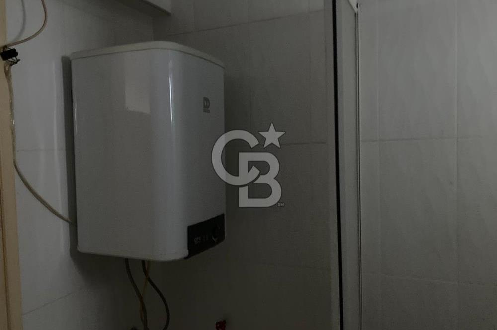 Kazım Dirik Mahallesinde Arakat Satılık 2+1 Daire
