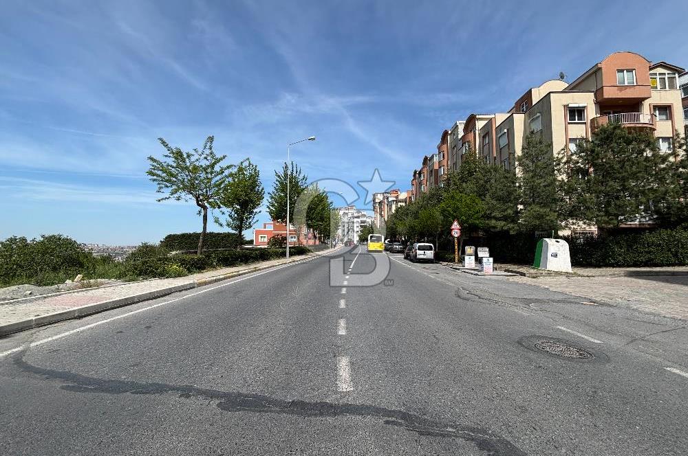 BAHÇEŞEHİR 2.KISIM MAHALLESİNDE KREDİYE UYGUN SATILIK 2+1